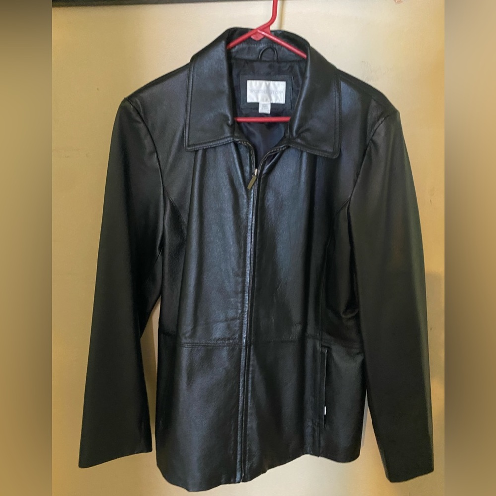 Leather jacket like new
